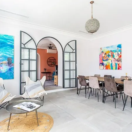 Apartment Newly Renovated Villa