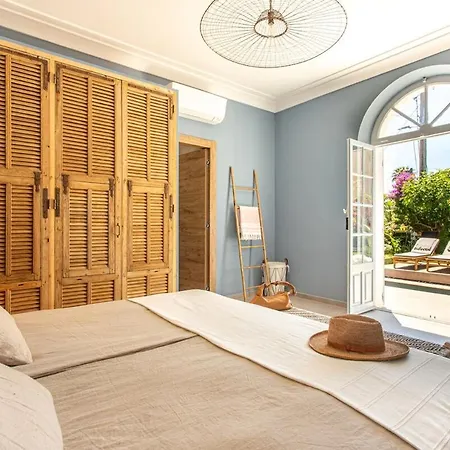 Newly Renovated Villa Apartment Antibes