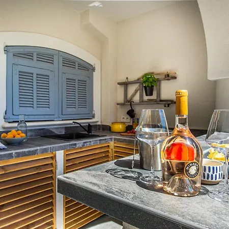 Newly Renovated Villa Antibes